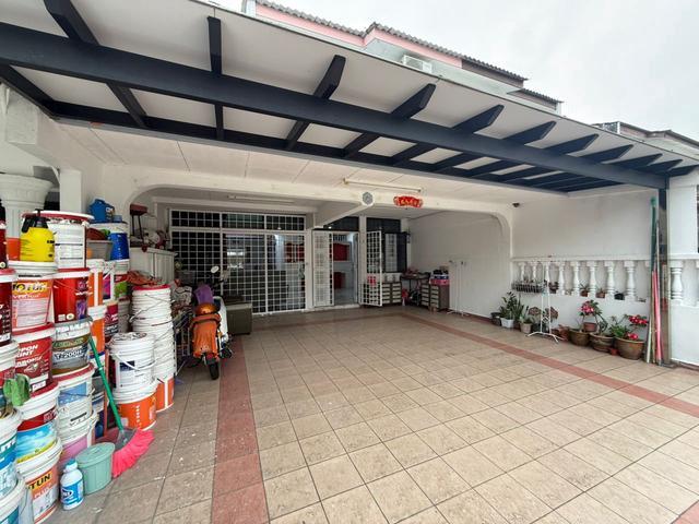 Terraced House for sale in Ulu Tiram, Johor