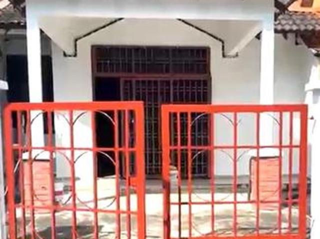 Terraced House for sale in Ulu Tiram, Johor