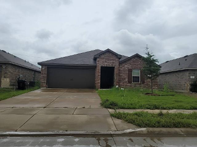 House for sale in Hunt, Texas