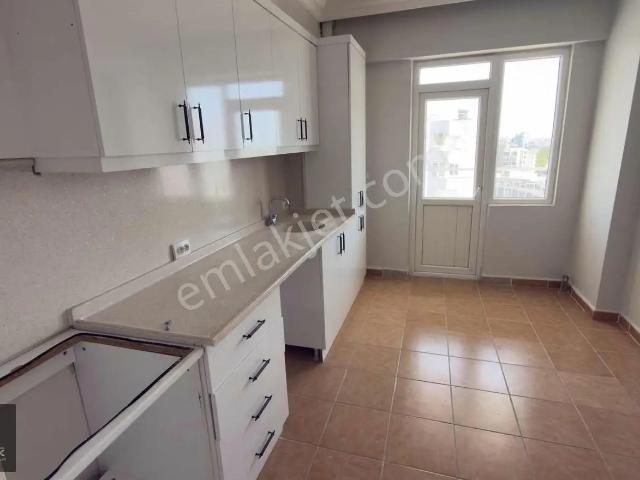 Uncalı Mahallesi, Konyaaltı içerisinde kiralık mülk