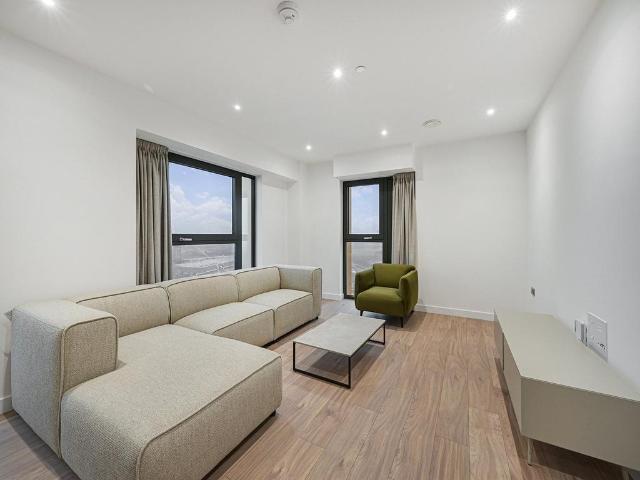 Apartment for rent in London Borough of Ealing, Greater London