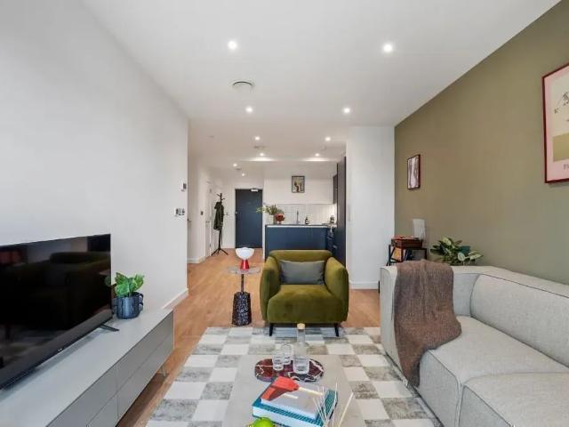 Apartment for rent in London Borough of Ealing, Greater London