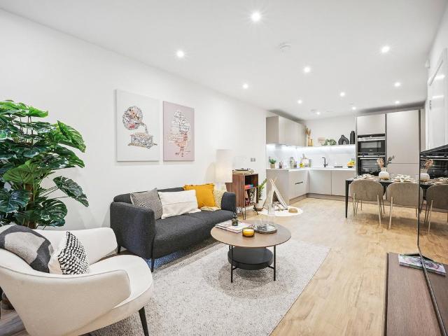 Apartment for rent in Colindale, Greater London