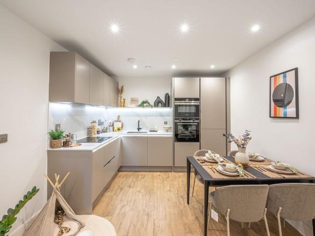 Apartment for rent in Colindale, Isle Of Man