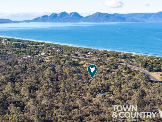 Cottage for sale in Dolphin Sands, Tasmania