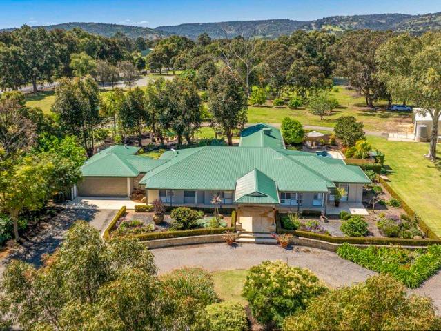 Cottage for sale in Brigadoon, Western Australia