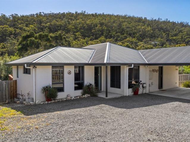 House for sale in Mornington, Hobart