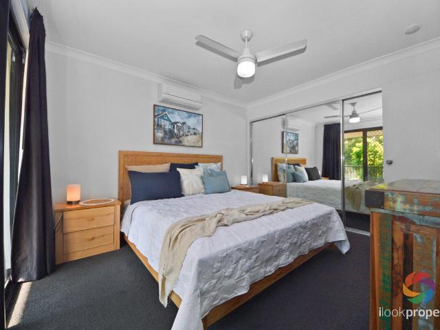 Townhouse for sale in Toombul, Queensland