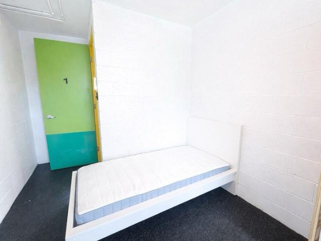 Granny Flat for rent in Toombul, Queensland