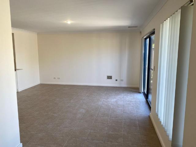 Apartment for rent in Rivervale, Western Australia