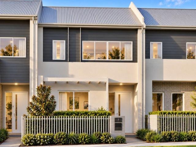 Cottage for sale in Sydney, New South Wales