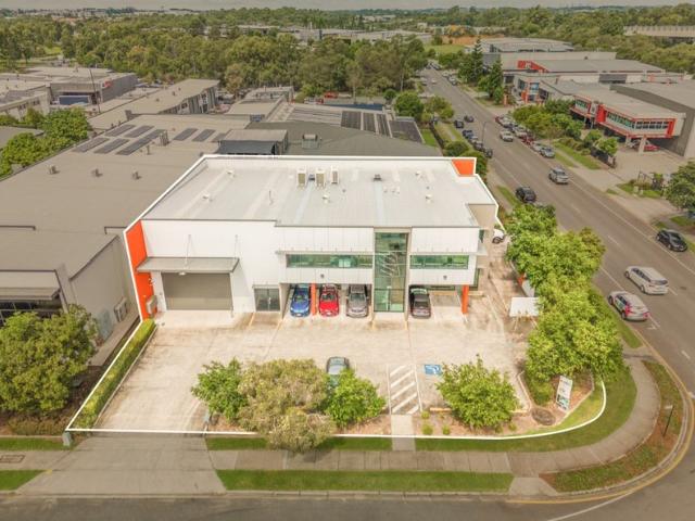 Warehouse for sale in Toombul, Queensland