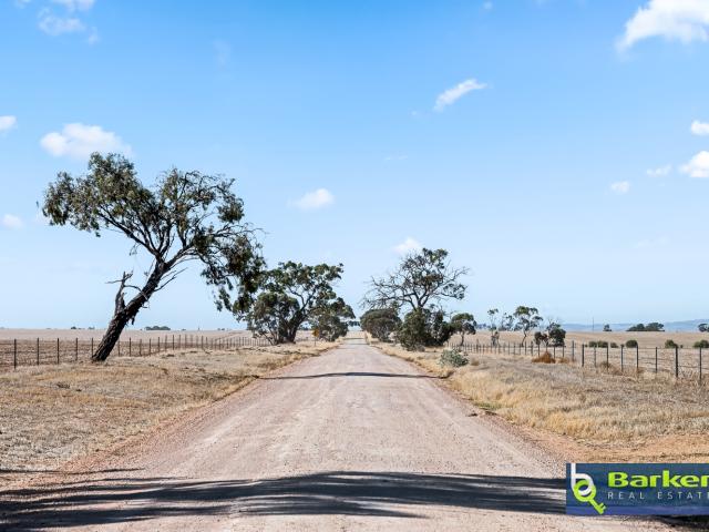 Cottage for sale in Templers, South Australia