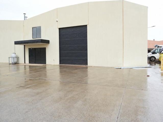 Warehouse for rent in Griffith, New South Wales