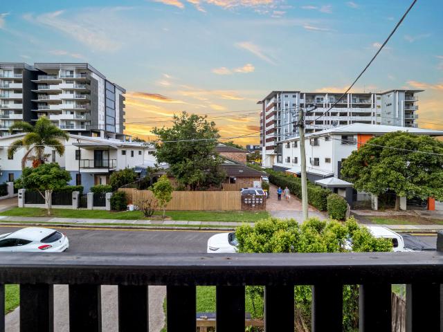 Townhouse for sale in Toombul, Queensland