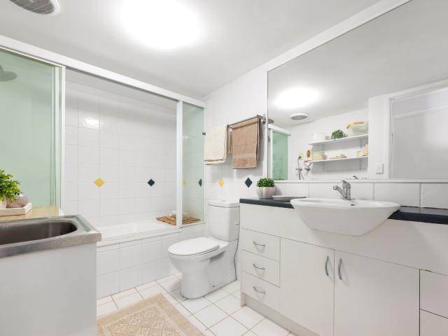 Apartment for sale in Toombul, Queensland