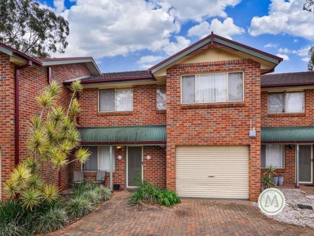 Townhouse for sale in Sydney, New South Wales