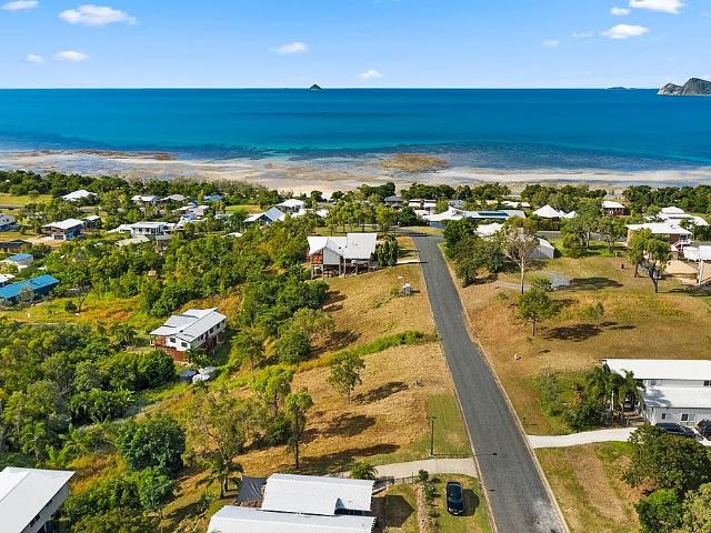 Property for sale in Hideaway Bay, Queensland