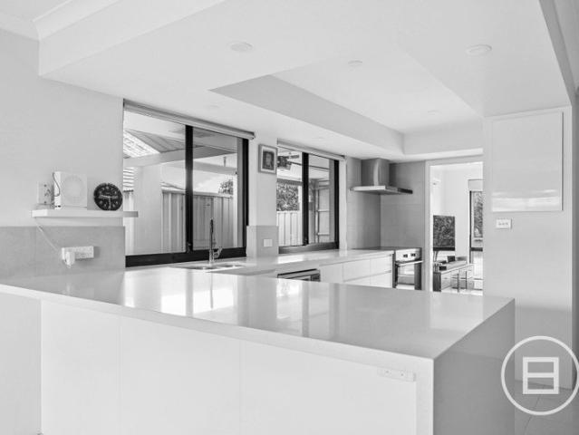House for sale in Wattle Grove, Western Australia