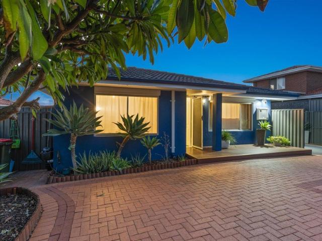 House for sale in Hamilton Hill, Western Australia