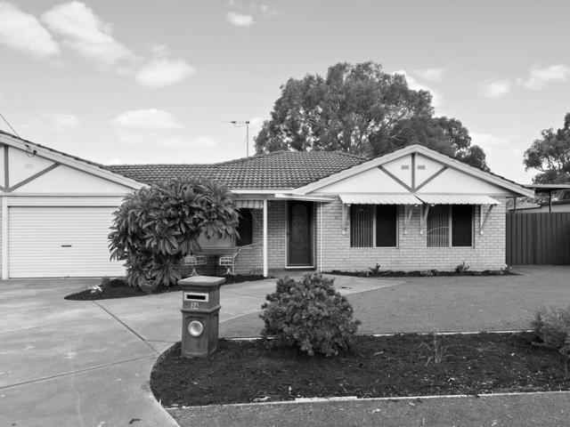 House for sale in Parklands, Western Australia