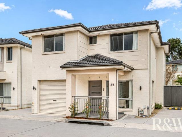 Townhouse for sale in Sydney, New South Wales