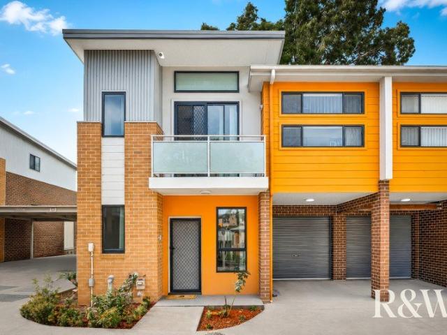 Townhouse for sale in Sydney, New South Wales
