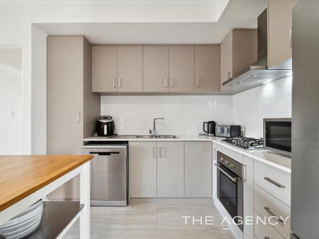 Apartment for sale in Spearwood, Western Australia