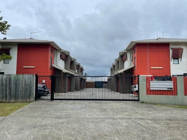 Townhouse for sale in Toombul, Queensland