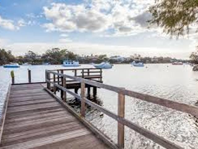 House for sale in Rossmoyne, Western Australia