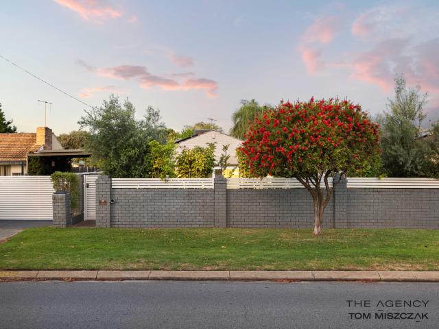 House for sale in Cloverdale, Western Australia