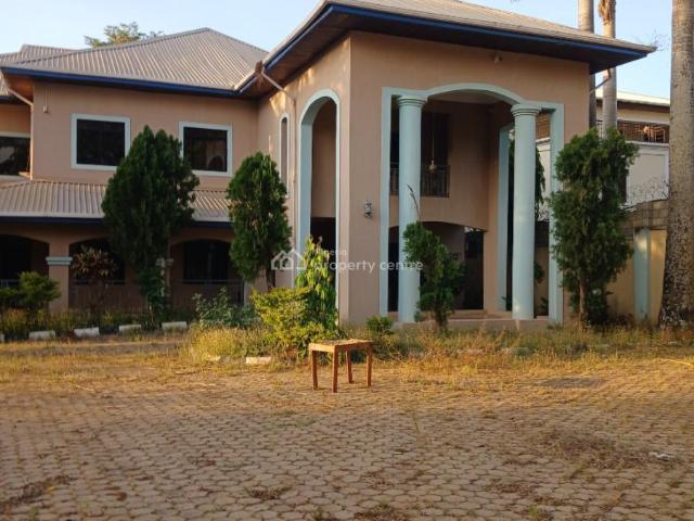 Detached duplex for rent in Asokoro District , Sokoto