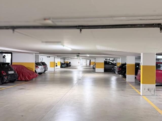 Immobilie mieten in Dübendorf, Bezirk Uster