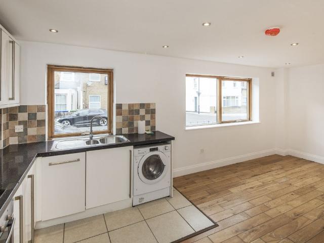 Apartment for rent in East Dulwich, Greater London