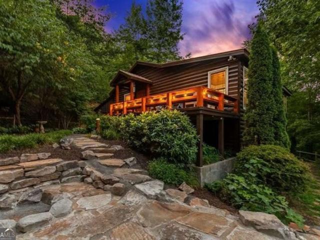 House for sale in Blue Ridge