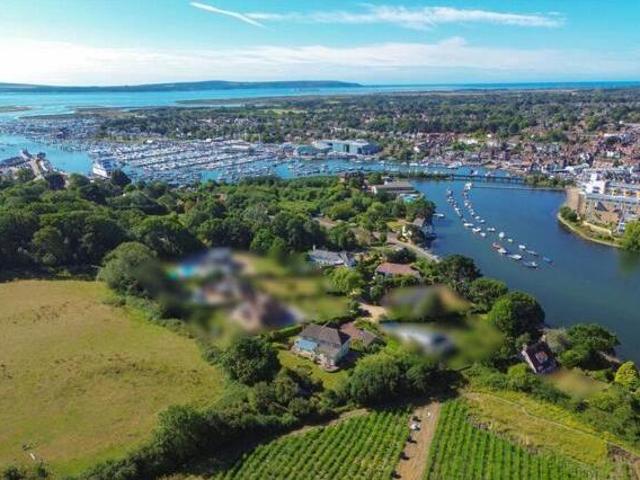 House for sale in Lymington, New Forest
