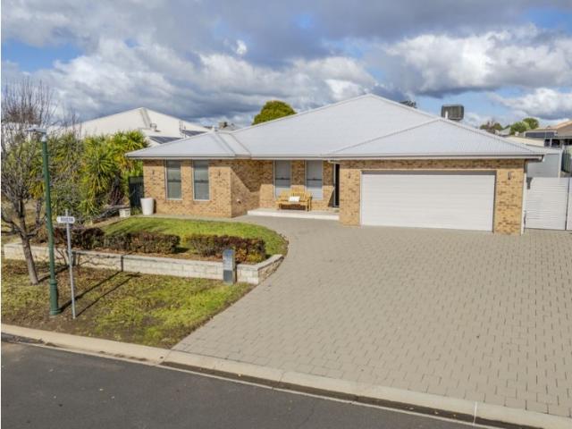 House for sale in Dubbo