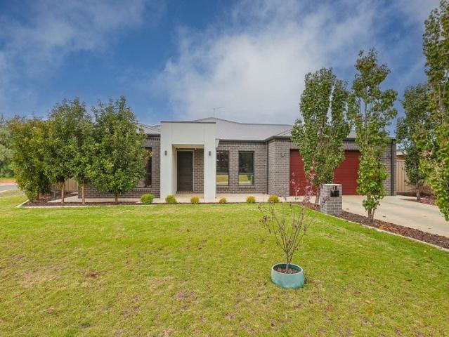 House for sale in Red Cliffs, Victoria