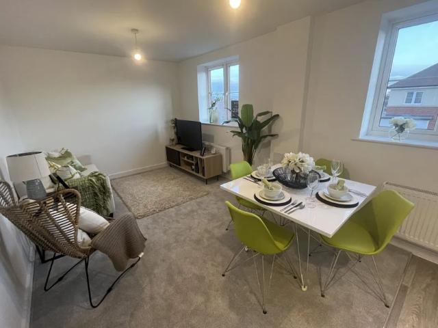 Room for rent in West Town, Peterborough