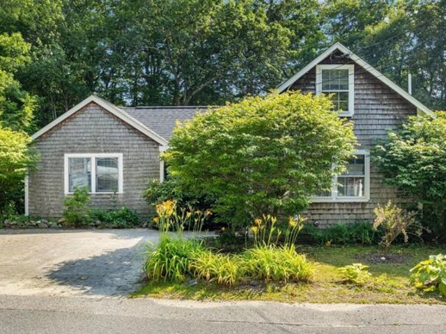 House for sale in Falmouth, Maine