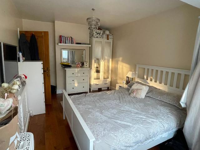 Room for rent in Highams Park, Greater London