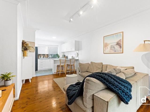 Townhouse for sale in Wollongong West, New South Wales