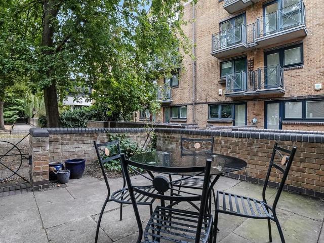 Apartment for rent in Isle Of Dogs, Greater London