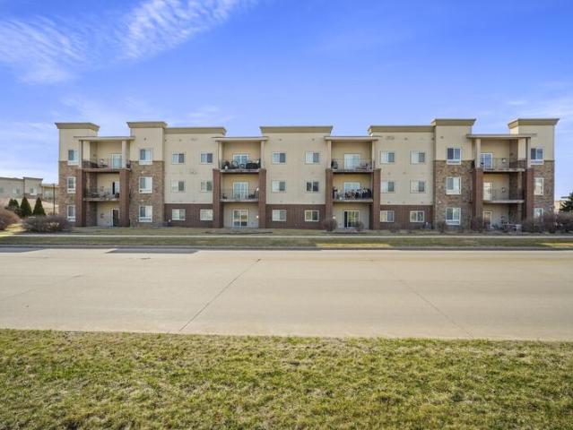 Condo for sale in West Des Moines Condo for sale in West Des Moines