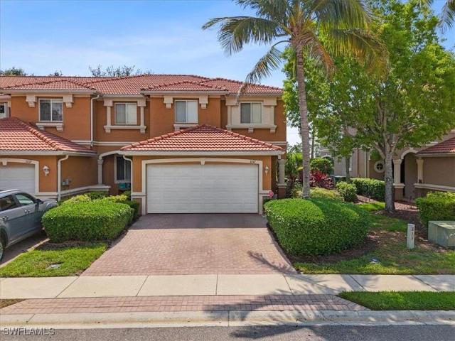 Townhouse for sale in Cape Coral Townhouse for sale in Cape Coral