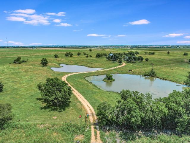 Property for sale in Coupland, Texas