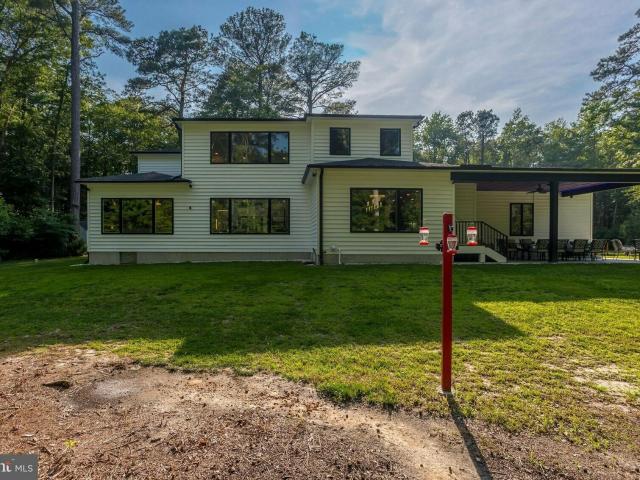 House for sale in Frankford