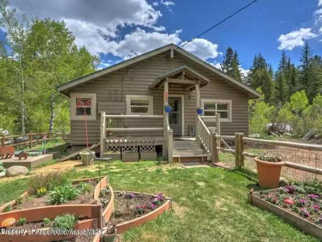 House for rent in Edwards