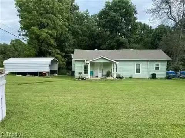 House for rent in Mount Airy