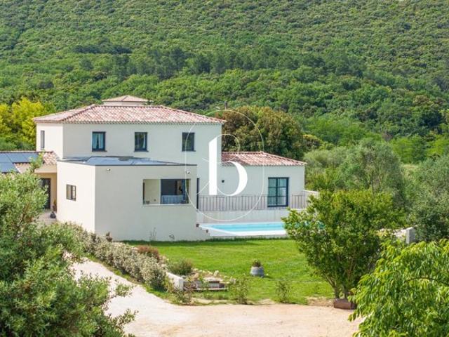 Maison vente à Nîmes, Goudargues